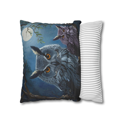 Owl-Themed Decorative Pillowcase, Cozy Home Decor, Unique Gift for Nature Lovers, Animal Art Cushion Cover
