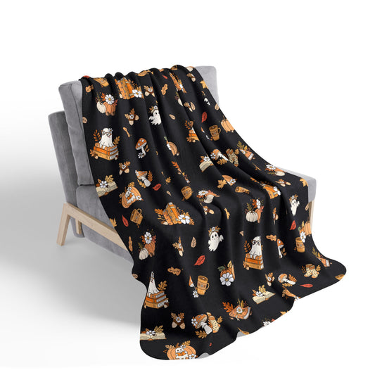 Fall-Themed Fleece Sherpa Blanket, Cozy Throw Blanket, Autumn Decor, Cute Print Blanket, Perfect for Seasonal Snuggles (Black)